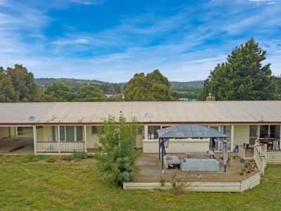 220 Nineteenth Avenue, Eden Park