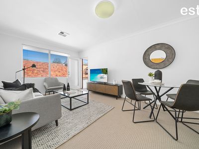 4 / 8 Curt Street, Ashfield