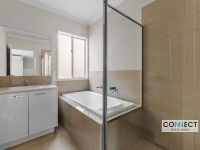 79 Sparrow Street, Cranbourne