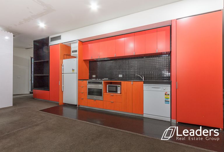 115 / 300 SWANSTON STREET, Melbourne