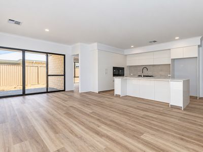 66 Destino Loop, Southern River