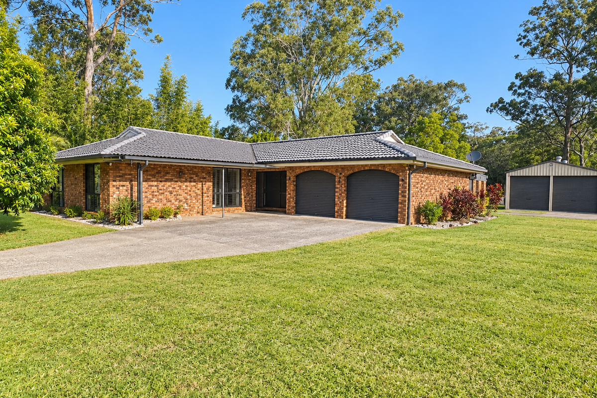 8 Cedar Drive, Townsend