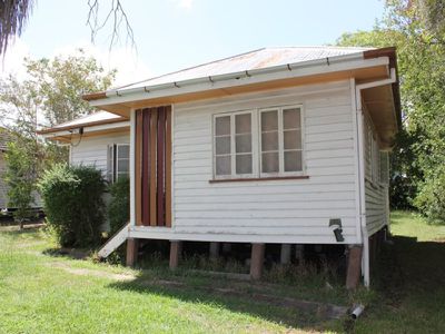 24 Russell Street, Silkstone