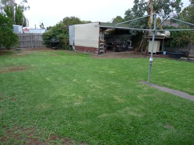 7 Shirley Street, Horsham