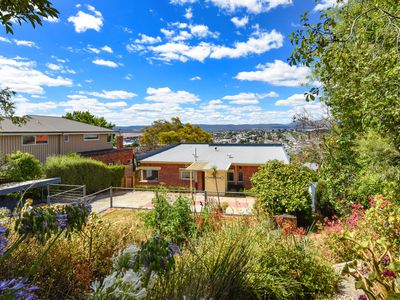 28 Neika Avenue, West Launceston