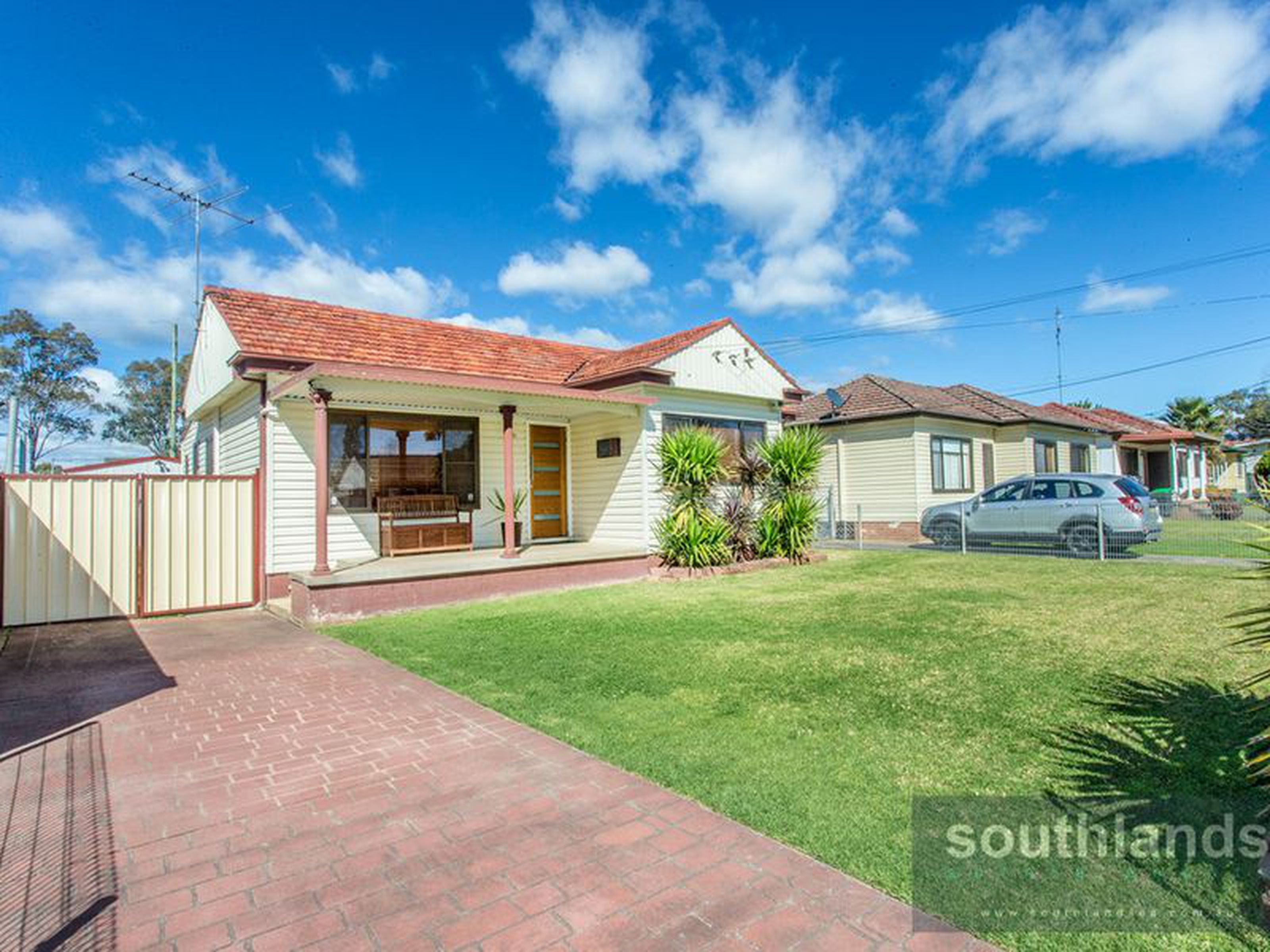 4 Anthony Cres, KINGSWOOD