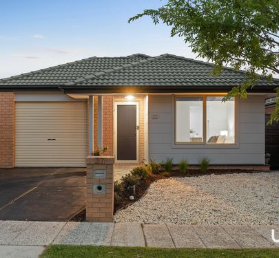 37 Rankin Close, Lynbrook