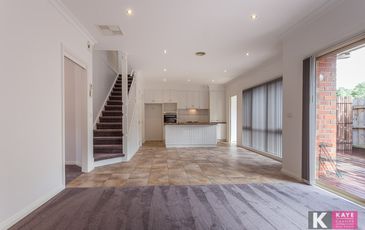 2/56 Gloucester Avenue, Berwick