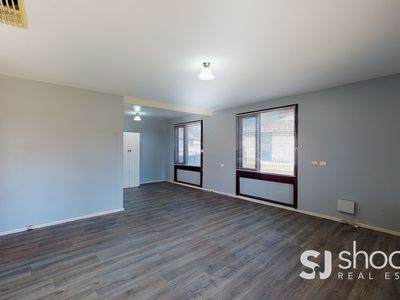 12 Columbia Drive, Dubbo