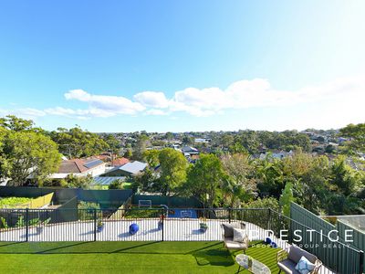 13 Gnarbo Avenue, Carss Park