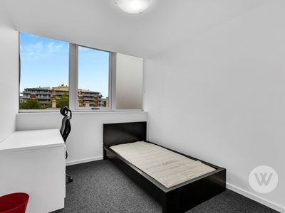 322 / 9 Paxtons Walk, Adelaide