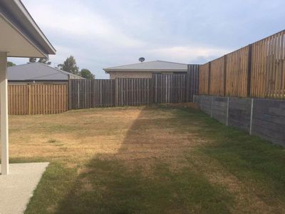 1 / 23 Apple Berry Avenue, Coomera