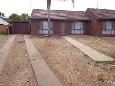 2 / 80 Baird Drive, Dubbo