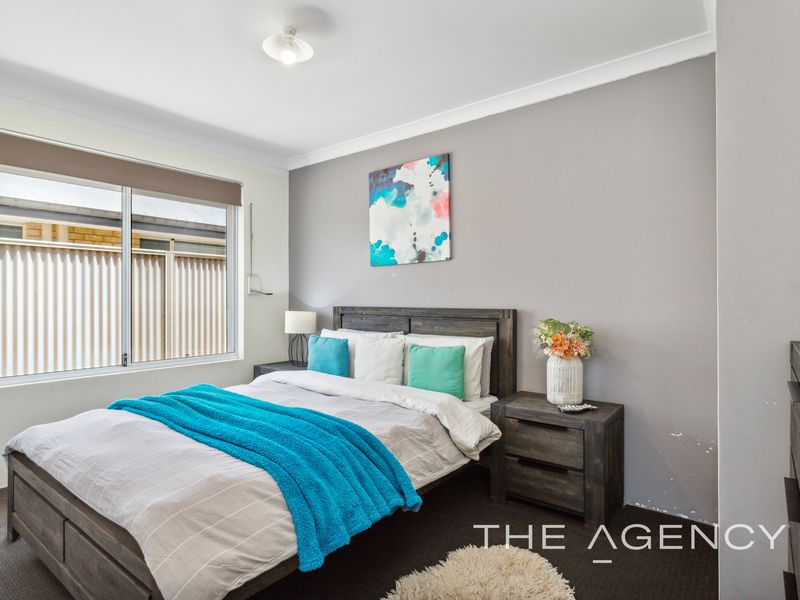 30 Hayeswater Circuit, Waikiki