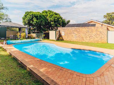 24 Angela Street, East Tamworth