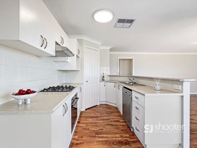 7 Cypress Point Drive, Dubbo