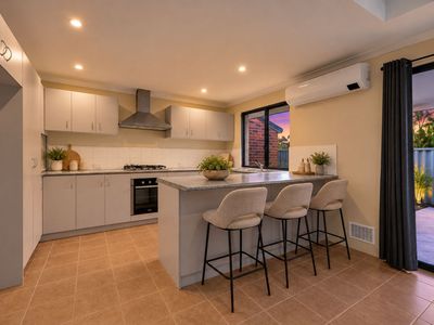 6 / 73 Station Street, Cannington