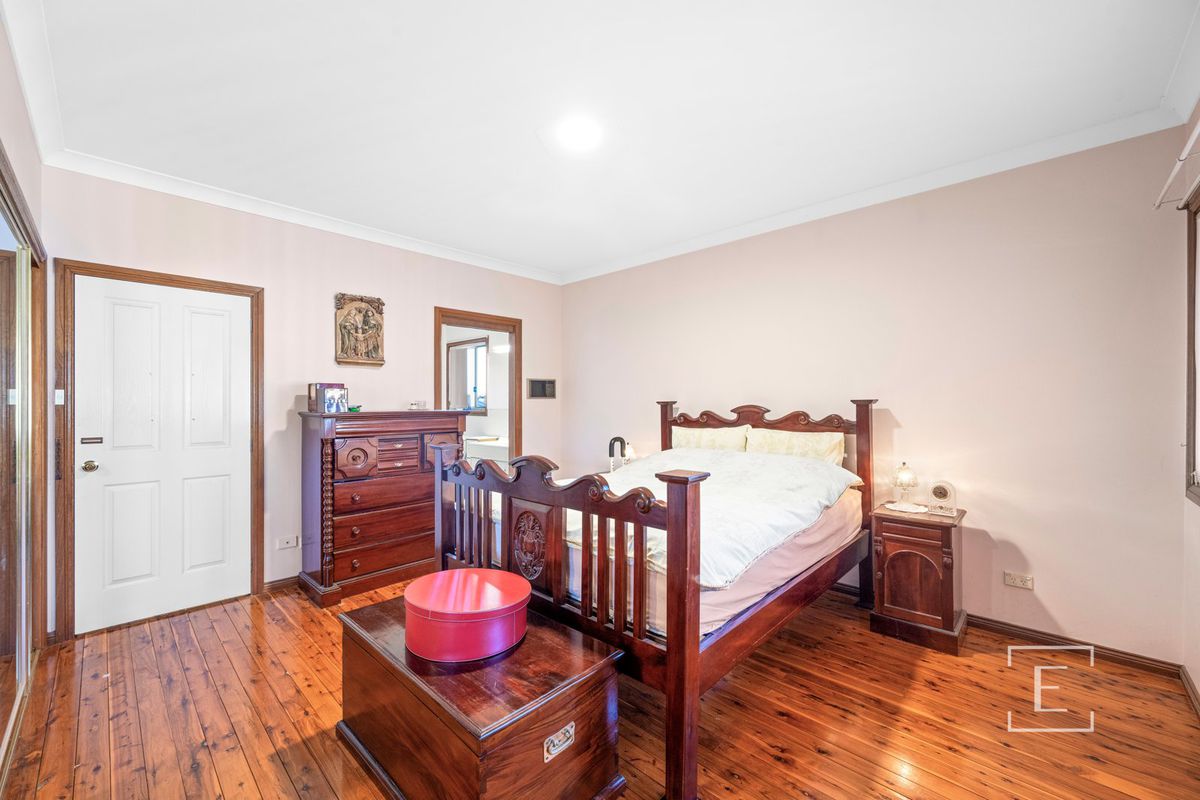 28 Dalbertis Street, Abbotsbury