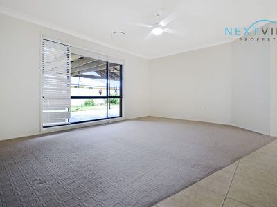 48 Hargreaves Circuit, Metford