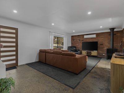 15 Hakea Road, Huntly
