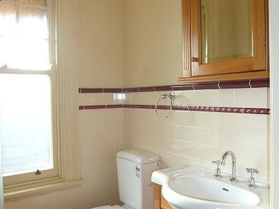 4 / 117 Forest Road, Arncliffe