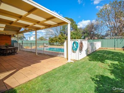 41 Sturt Circle, Dubbo