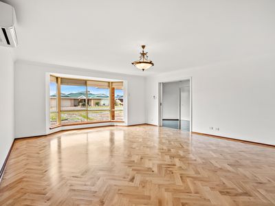 9 SCHOONER PLACE, Waikiki