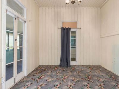 34 River Road, Dinmore