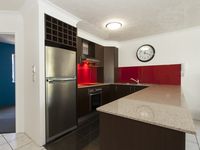 32-42 Beach Parade, Surfers Paradise
