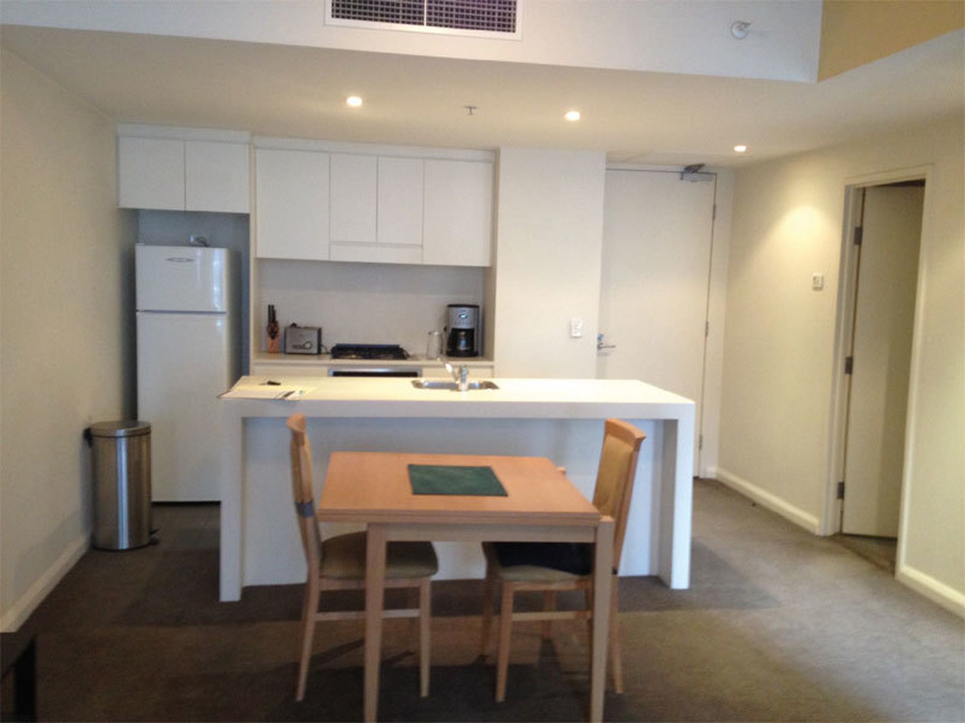 811 / 23 Shelley Street, Sydney