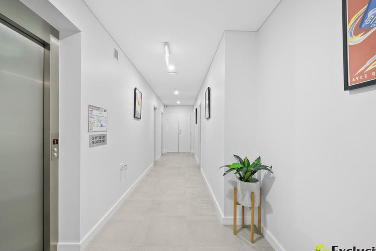44 Henley Road, Homebush West