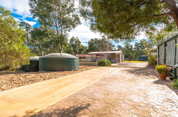 30 Silver Wattle Court, Mickleham