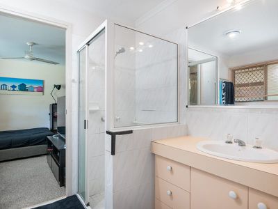 14 Larkin Street, Maroochydore