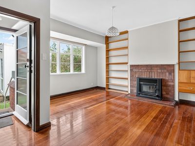 1A Handley Avenue, Narrow Neck, Devonport