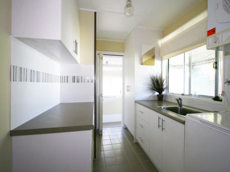 11 Powell Ave, Corrimal