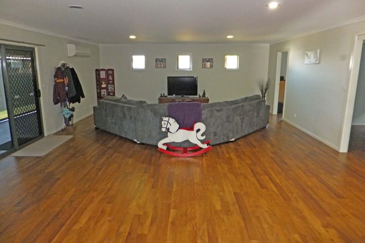 12 Blamey Road, Stanhope