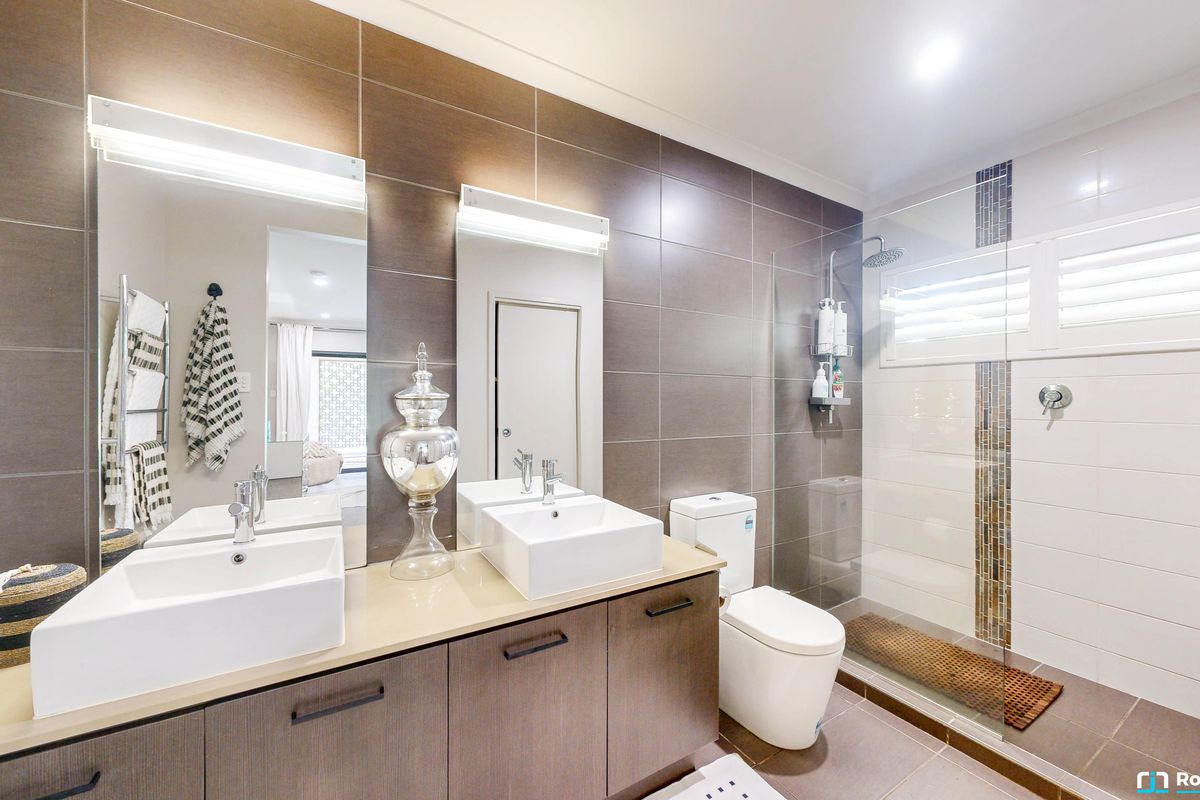 77 Edington Drive, Cooroibah