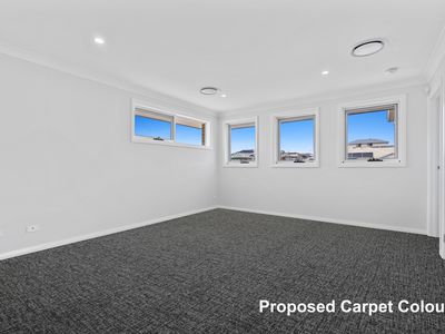 35 Clifton Crescent, Wilton