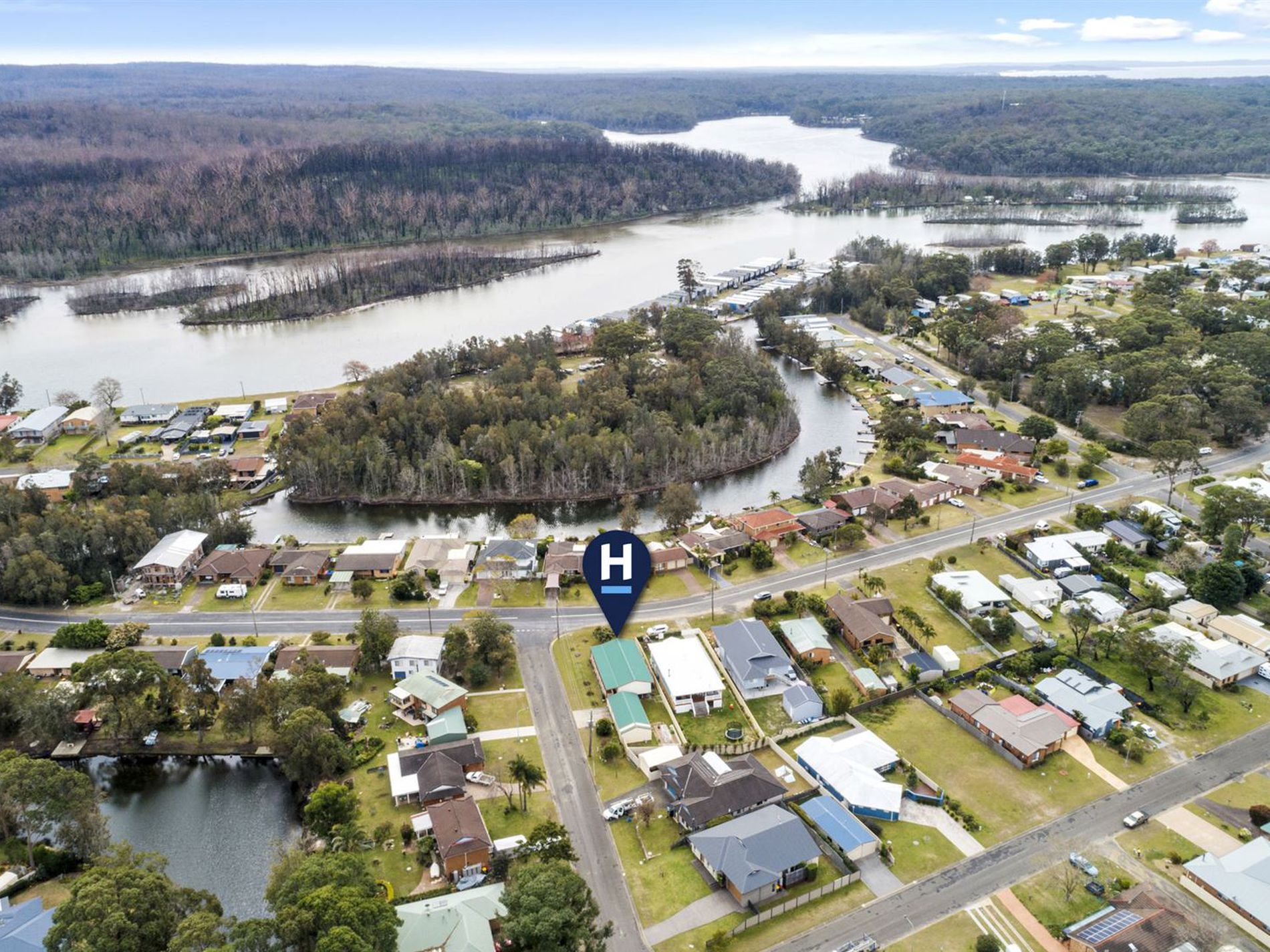 90 Lake Conjola Entrance Road, Lake Conjola