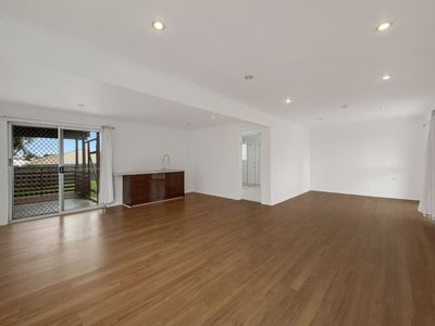 9  Sayre Cres, Boyne Island