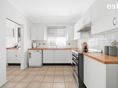 4 / 8 Curt Street, Ashfield