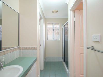 24 Tindals Crescent, Hannans