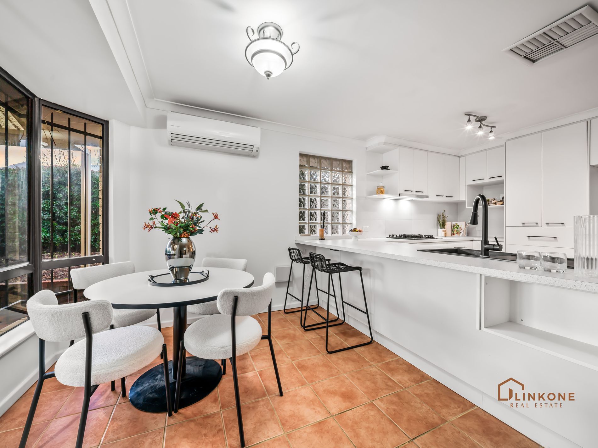 87 Penzance Street, Bassendean
