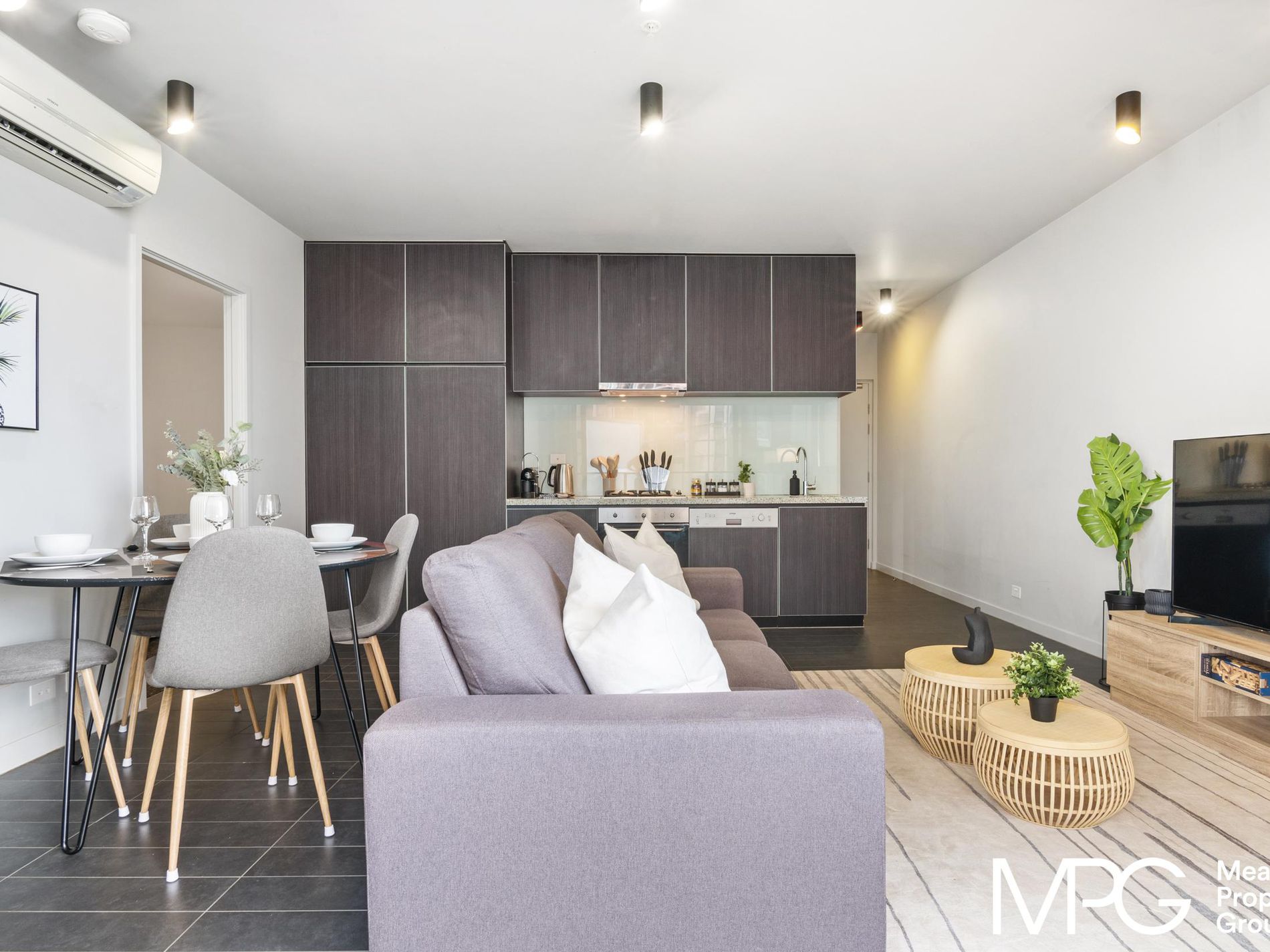 1415 / 673-683 La Trobe Street, Docklands