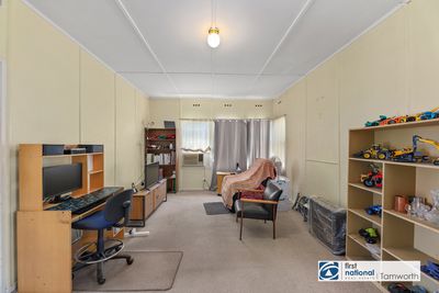 5 HUME STREET, Tamworth