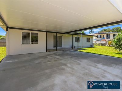 54 Moody Street, Manoora