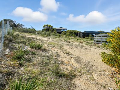 7 Meika Place, Coles Bay