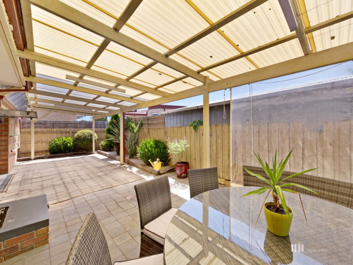 25 Third Avenue, Dandenong North