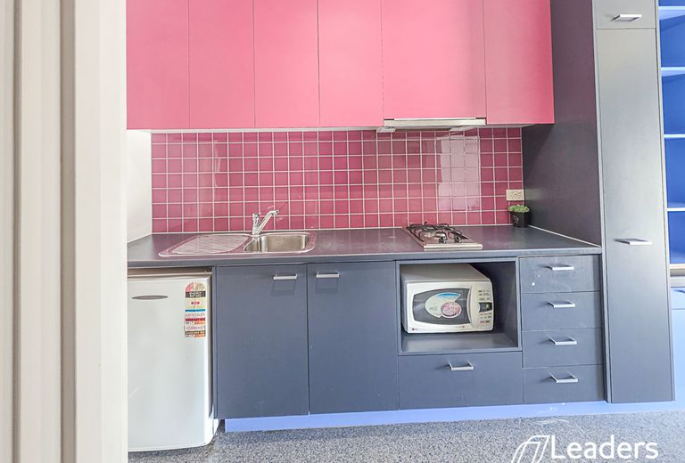 310 / 141 WAVERLEY ROAD, Malvern East