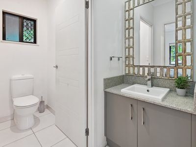 31 Lum Jim Street , Redlynch